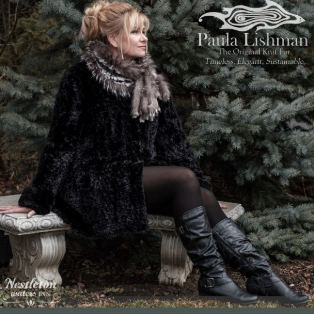 NWOT Paula Lishman genuine Fox Fur handmade scarf. Simply stunning.